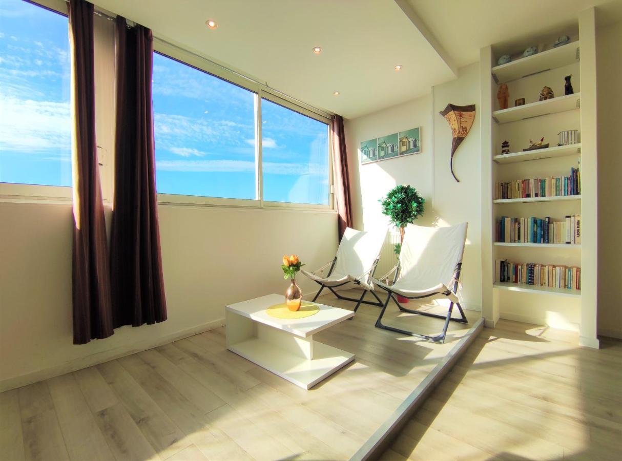 5 appartements indépendants situés à mi-chemin entre le Vieux Port et le Pont de l île de Ré La Rochelle  Exterior foto