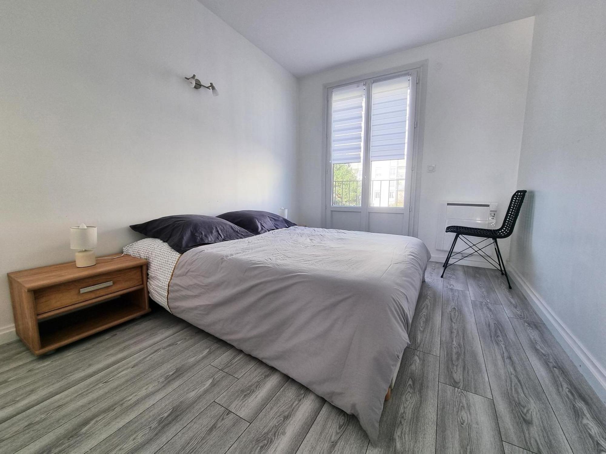 5 appartements indépendants situés à mi-chemin entre le Vieux Port et le Pont de l île de Ré La Rochelle  Exterior foto